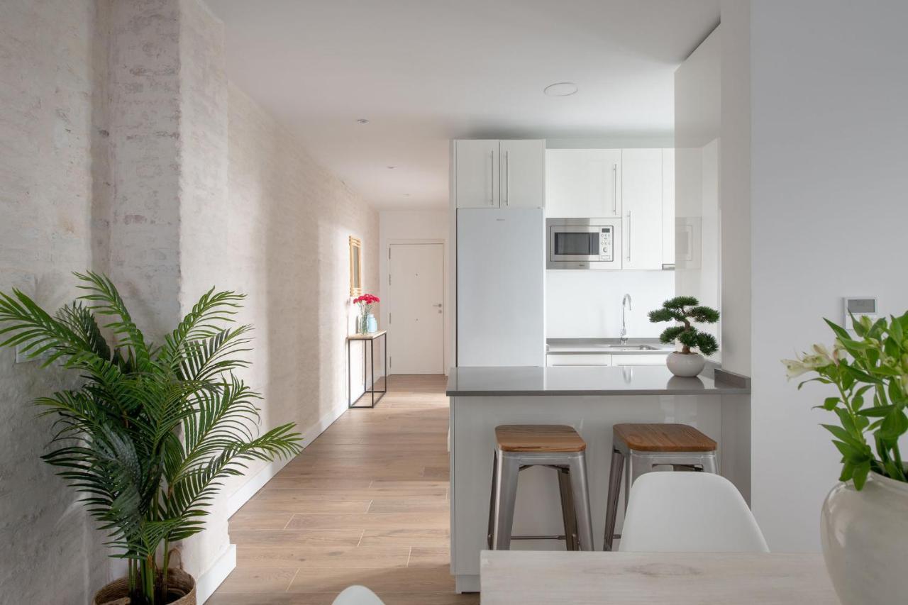 Hommyhome Teodosio Seville Exterior photo